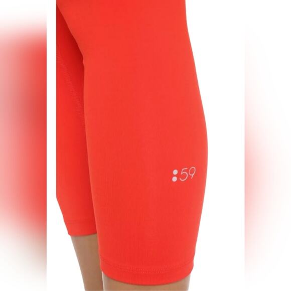 Splits59 Nova Performance Capri Pant in Eros Small - Picture 9 of 11
